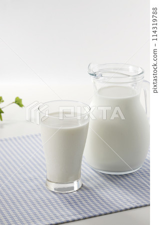 Milk milk Milk milk 114319788