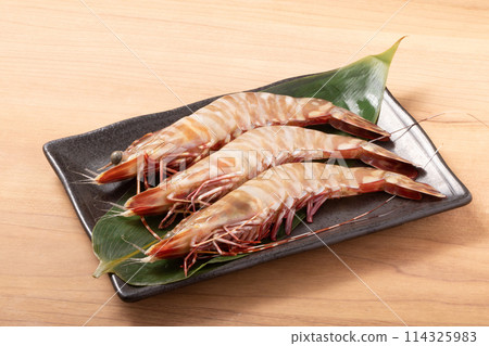 [Indonesia] Wild shrimp with head 114325983