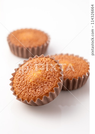 圓形瑪德琳蛋糕 114326664