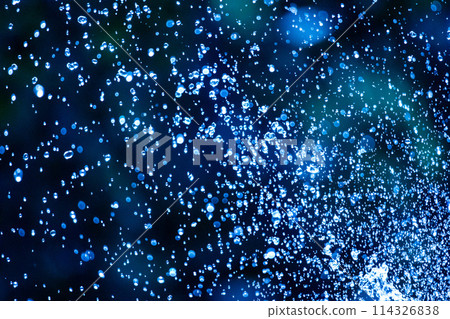 splashing drops splashing drops 114326838