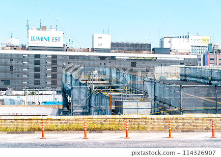 Changing Tokyo The West Exit of Shinjuku Station under redevelopment 2024.04 c-4 Light color 114326907