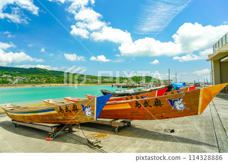 Dragon Boat Dragon Boat 114328886