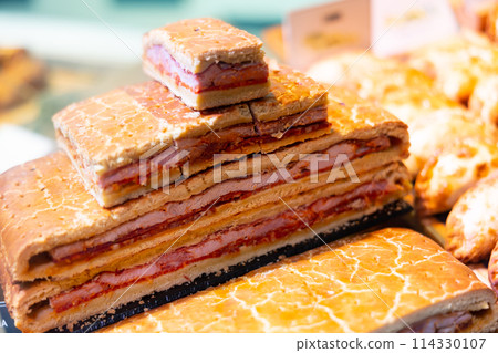 Hornazo, original meat pie from Salamanca, Spain 114330107