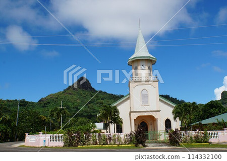 Eglise de Fa'anui Church, Bora Bora Eglise de Fa'anui Church, Bora Bora 114332100