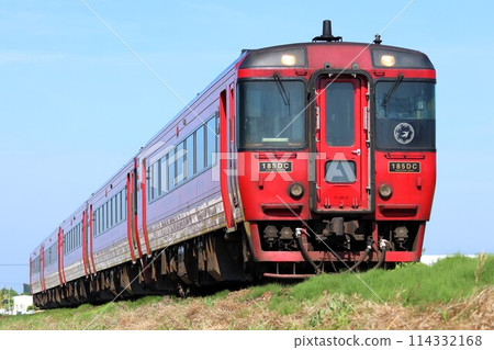 [JR九州] 機波185系列「由布」（九大本線：田主丸～吉井築後） 114332168