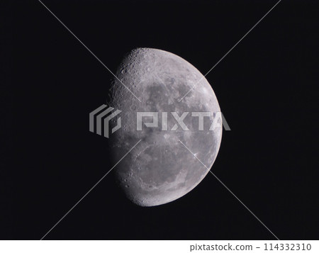 月球表面 月齡 20 月球表面 月齡 20 114332310