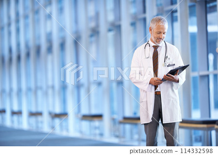 Checklist, happy doctor and man reading in hospital for healthcare, wellness and notes. Clipboard, medical professional and smile of mature surgeon with paper, results and report on chart in clinic Checklist, happy doctor and man reading in hospital for healthcare, wellness and notes. Clipboard, medical professional and smile of mature surgeon with paper, results and report on chart in clinic 114332598