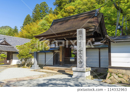 奈良室寺本坊正門 114332963