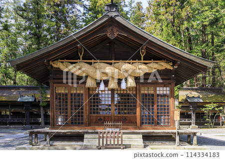 諏訪大社、下社春宮 114334183