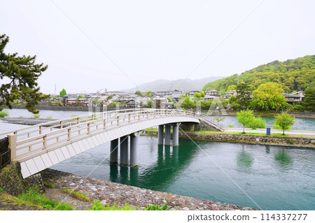 Kyoto, Uji, Tachibana Bridge over Tachibana Island (Uji Park) (late spring) Kyoto, Uji, Tachibana Bridge over Tachibana Island (Uji Park) (late spring) 114337277