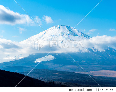 冬季從富士山中湖山邊天文台眺望 114346066