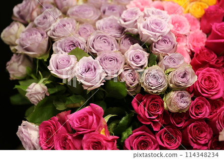 A red rose bouquet A red rose bouquet 114348234