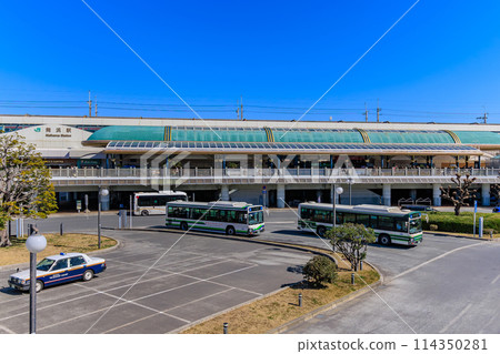 千葉縣浦安市舞濱的城市景觀（JR舞濱站） 114350281