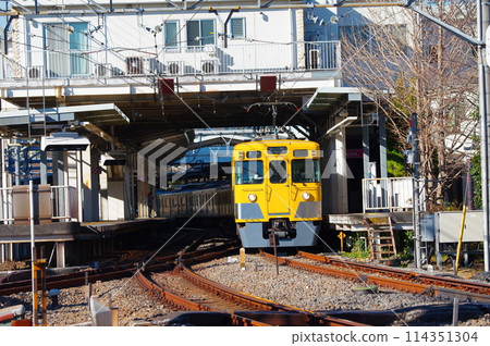 Former 2000 Series Seibu Line Former 2000 Series Seibu Line 114351304