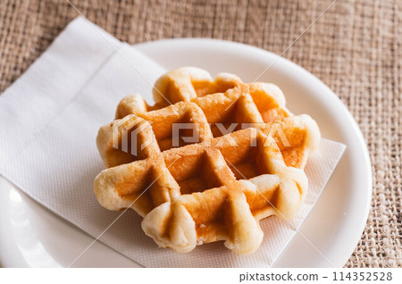  Belgium waffle 114352528
