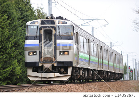 Sassho Line Ishikari Fumi-Ainosato Park JR Hokkaido Kiha 201 series D-101 formation (Naebo) 114358673