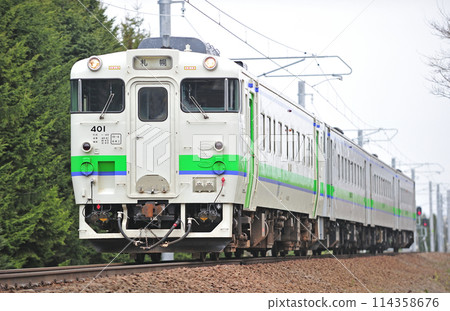 薩蘇馬線 石漾富相裡公園 JR 北海道 木葉 40 + 木葉 143 + 木葉 144 + 木葉 143 薩蘇馬線 石漾富相裡公園 JR 北海道 木葉 40 + 木葉 143 + 木葉 144 + 木葉 143 114358676