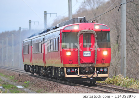 Sekishō Line Higashioiwake-Kawabata JR Hokkaido Kiha 183 Series 6000 Special Ozashiki 114358976