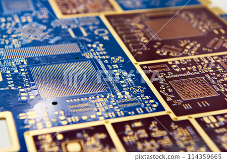 Board for microcircuits and electronic components 114359665
