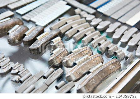 Balancing weights for car wheels 114359752