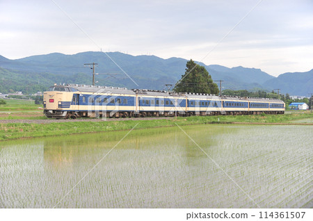 磐越西線 會津若松~廣田 JR東日本 583系 N1+N2編組(仙台) 會津 磐越西線 會津若松~廣田 JR東日本 583系 N1+N2編組(仙台) 會津 114361507