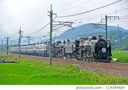 Joetsu Line Gokan-Numata JR East C61-20+C57-180+12 series SL Gugutto Gunma Minakami Joetsu Line Gokan-Numata JR East C61-20+C57-180+12 series SL Gugutto Gunma Minakami 114364884