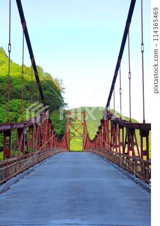 Tabiashi Bridge on National Route 418, the only bridge of its kind in Japan 114365469