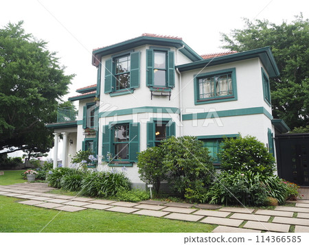 Bluff No. 18, one of the Western-style buildings in Yokohama Bluff No. 18, one of the Western-style buildings in Yokohama 114366585