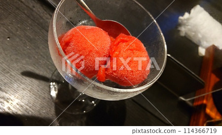 Strawberry sorbet Strawberry sorbet 114366719