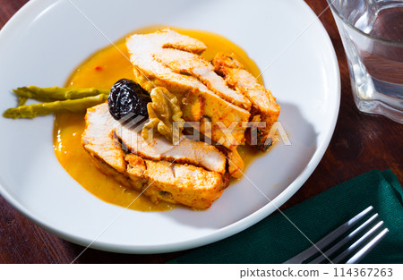 Delicious poultry dish - baked turkey breast 114367263