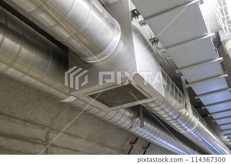 Ventilation duct 114367300