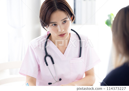 醫療女醫生檢查 114373227