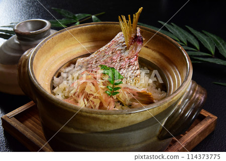 日本料理，砂鍋鯛魚飯 114373775