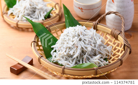 Whitebait (boiled whitebait) Whitebait (boiled whitebait) 114374781