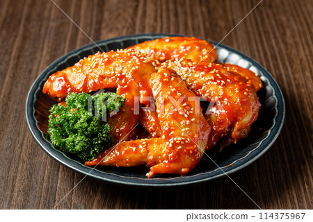 Yangnyeom Chicken 114375967