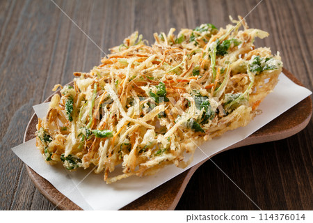 Kariyaki with vegetables 114376014