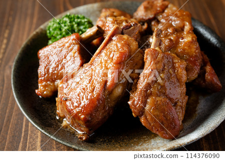 嫩排骨 嫩排骨 114376090