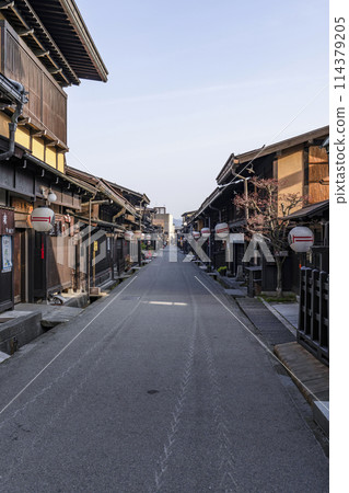 飛驒高山,清晨的“舊街景” 飛驒高山,清晨的“舊街景” 114379205