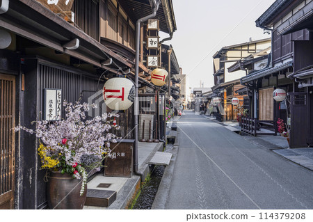 Hida Takayama, "Old Townscape" in the early morning Hida Takayama, "Old Townscape" in the early morning 114379208