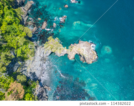 "Iwate Prefecture" Aerial photography of the Anatoshiiso area using a drone 114382022