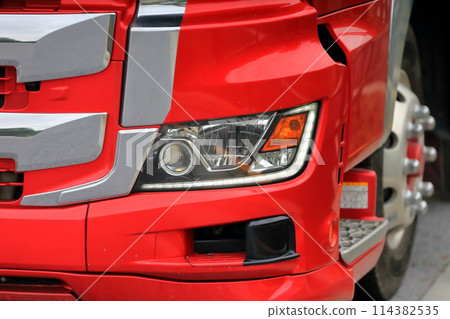 big truck headlights 114382535