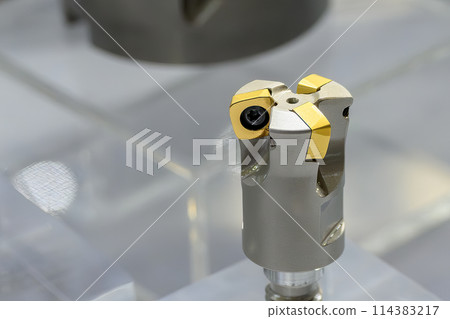 Close up the milling indexable tool. Close up the milling indexable tool. 114383217