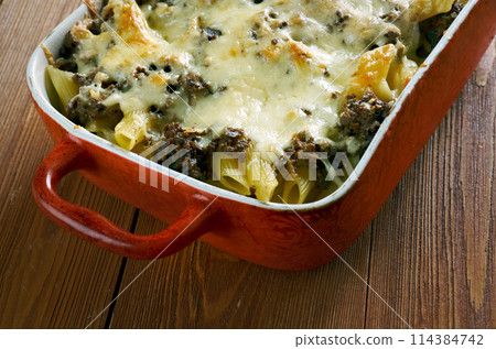 Baked ziti pasta Baked ziti pasta 114384742