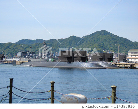 停泊在基地的海上自衛隊潛水艇 停泊在基地的海上自衛隊潛水艇 114385936