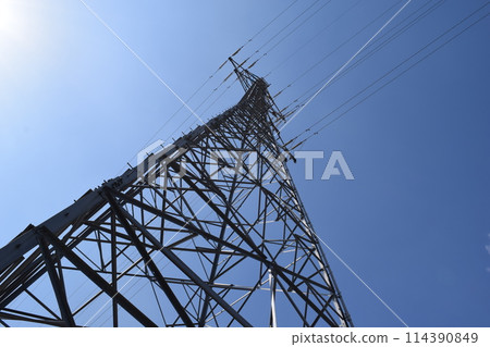 輸電塔高壓交流電 輸電塔高壓交流電 114390849