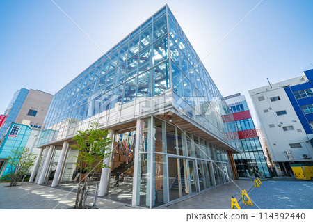 Carp streamers displayed at Machiniwa, a square in Hachinohe, Aomori Prefecture 114392440
