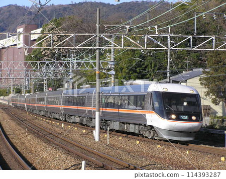 383 Series Shinano (Departing from Osaka) 383 Series Shinano (Departing from Osaka) 114393287