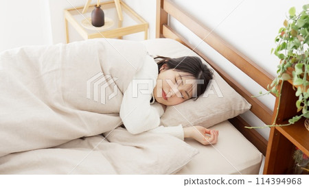 亞洲女人翻來覆去 114394968