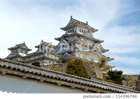 日本城堡姬路城 - 櫻花盛開的春天風景 日本城堡姬路城 - 櫻花盛開的春天風景 114396749