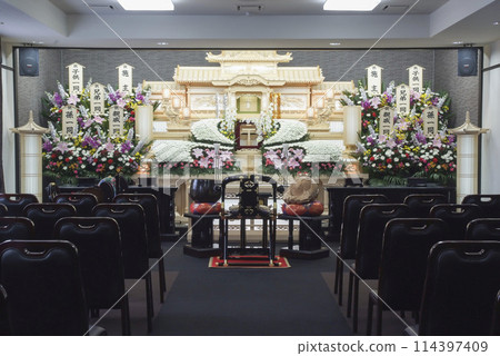 Funeral image 114397409